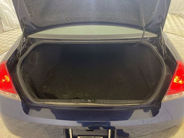 Used 2009 Chevrolet Impala LT FWD image 43