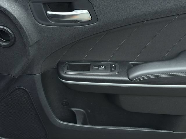 Used 2022 Dodge Charger Scat Pack RWD image 37