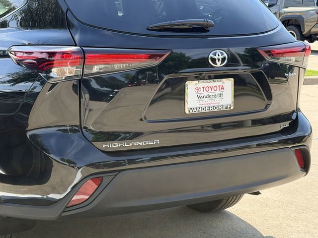 New 2026 Toyota Highlander XLE AWD/4WD image 6