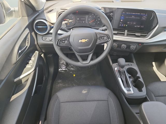 New 2026 Chevrolet Trax LS w/ Driver Confidence Package image 16