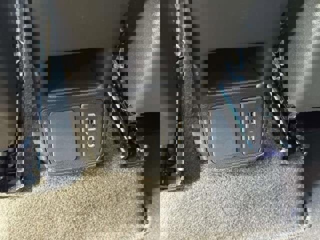 Used 2020 Buick Encore GX Select image 12