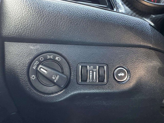 Used 2021 Dodge Challenger R/T Scat Pack image 24