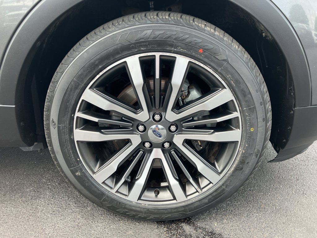 Used 2016 Ford Explorer Platinum AWD/4WD image 10