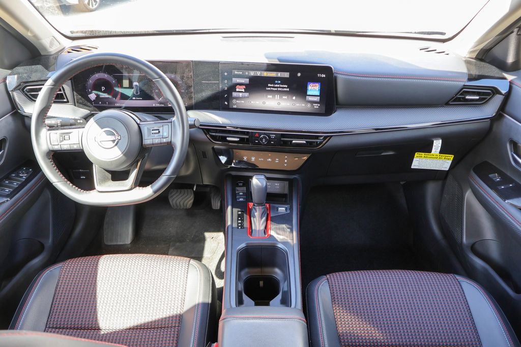 Certified 2025 Nissan Kicks SR image 6