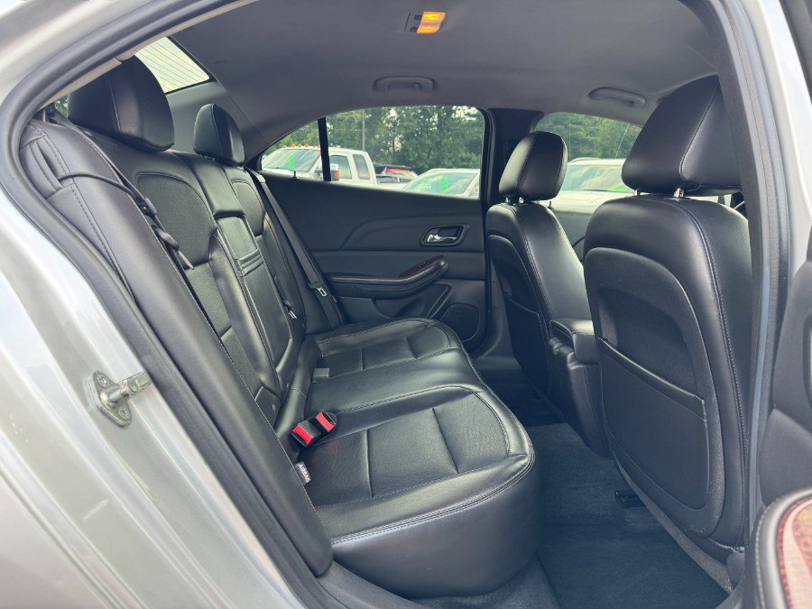 Used 2013 Chevrolet Malibu LTZ FWD image 17