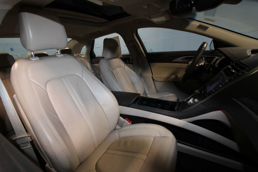 Used 2020 Lincoln MKZ Reserve w/ Elements Package FWD image 26