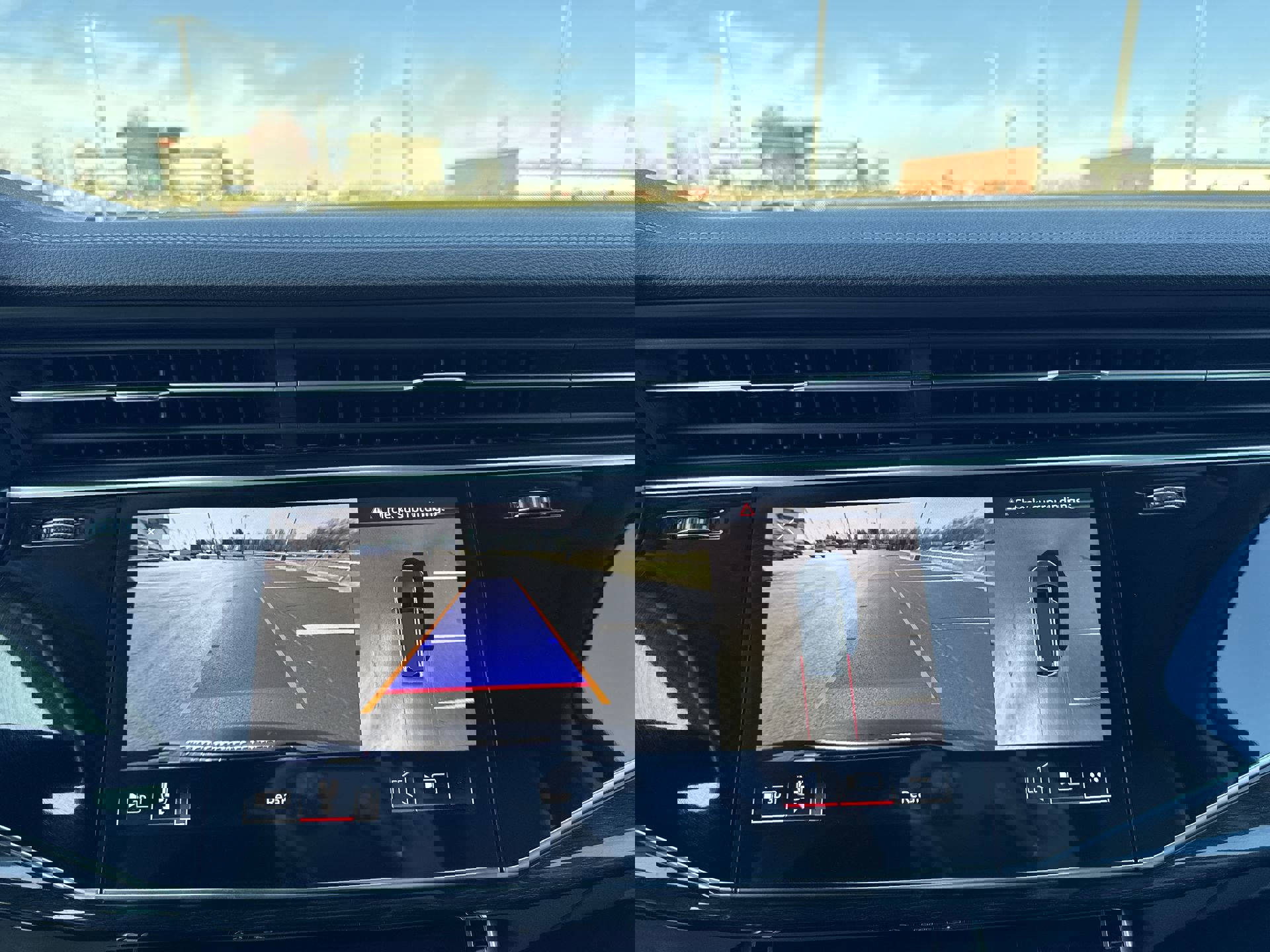 Used 2023 Audi Q7 Premium Plus w/ Premium Plus Package image 17