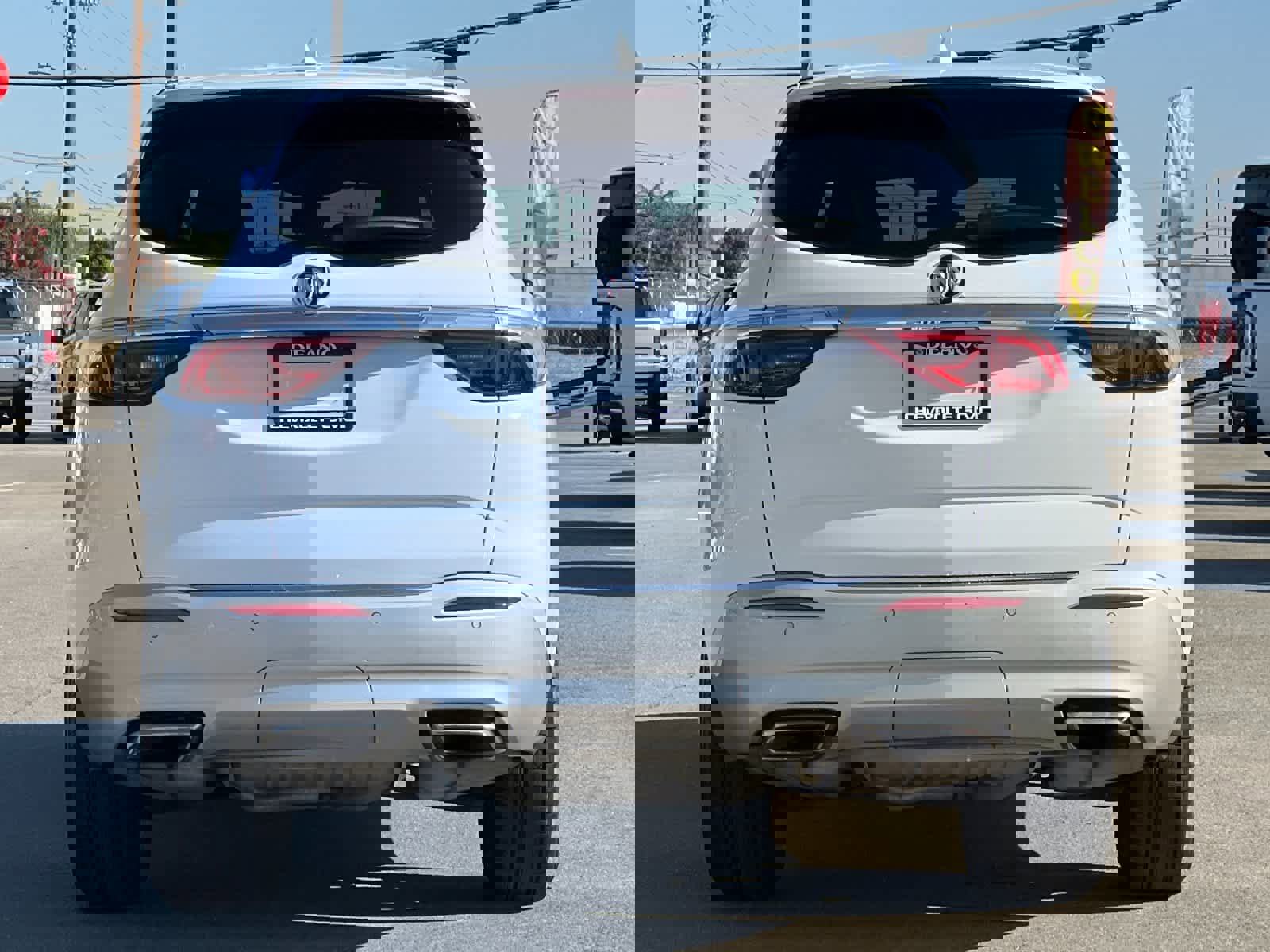 Used 2024 Buick Enclave Premium image 4