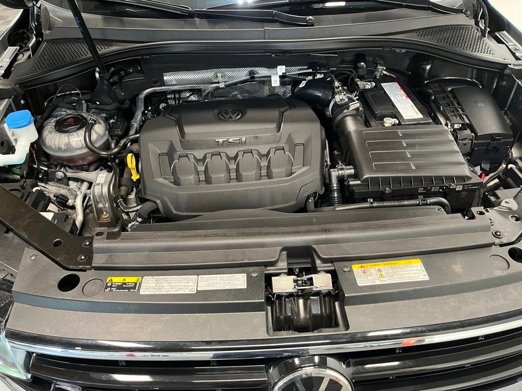 Used 2022 Volkswagen Tiguan SE R-Line AWD/4WD image 20