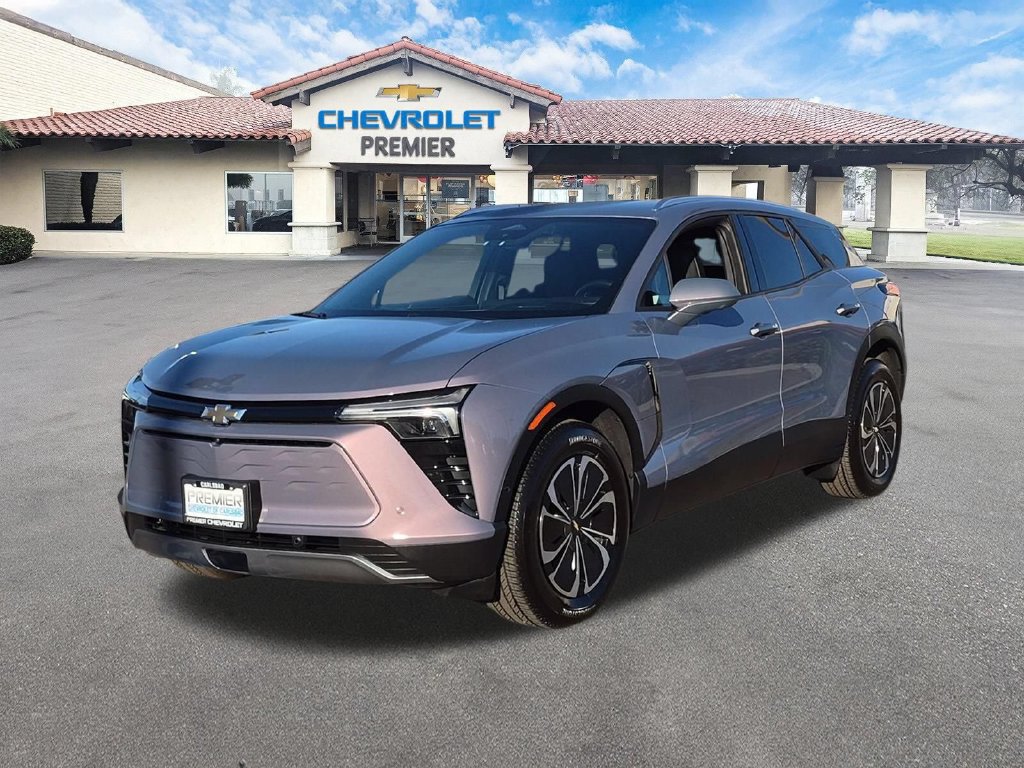 Used 2025 Chevrolet Blazer EV LT w/ Super Cruise Package AWD/4WD image 4