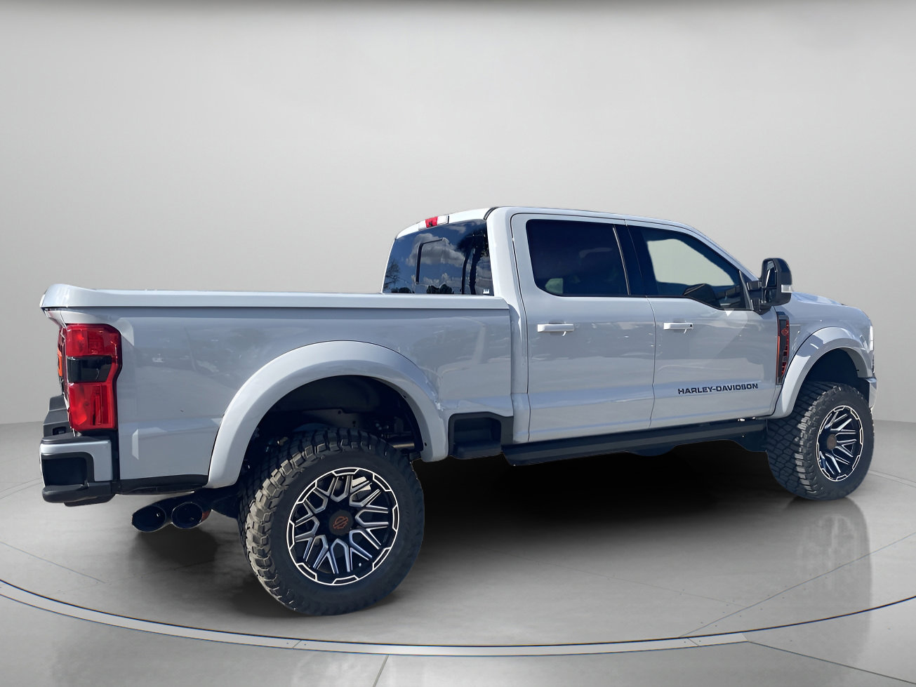 New 2026 Ford F250 Lariat w/ Black Appearance Package image 3