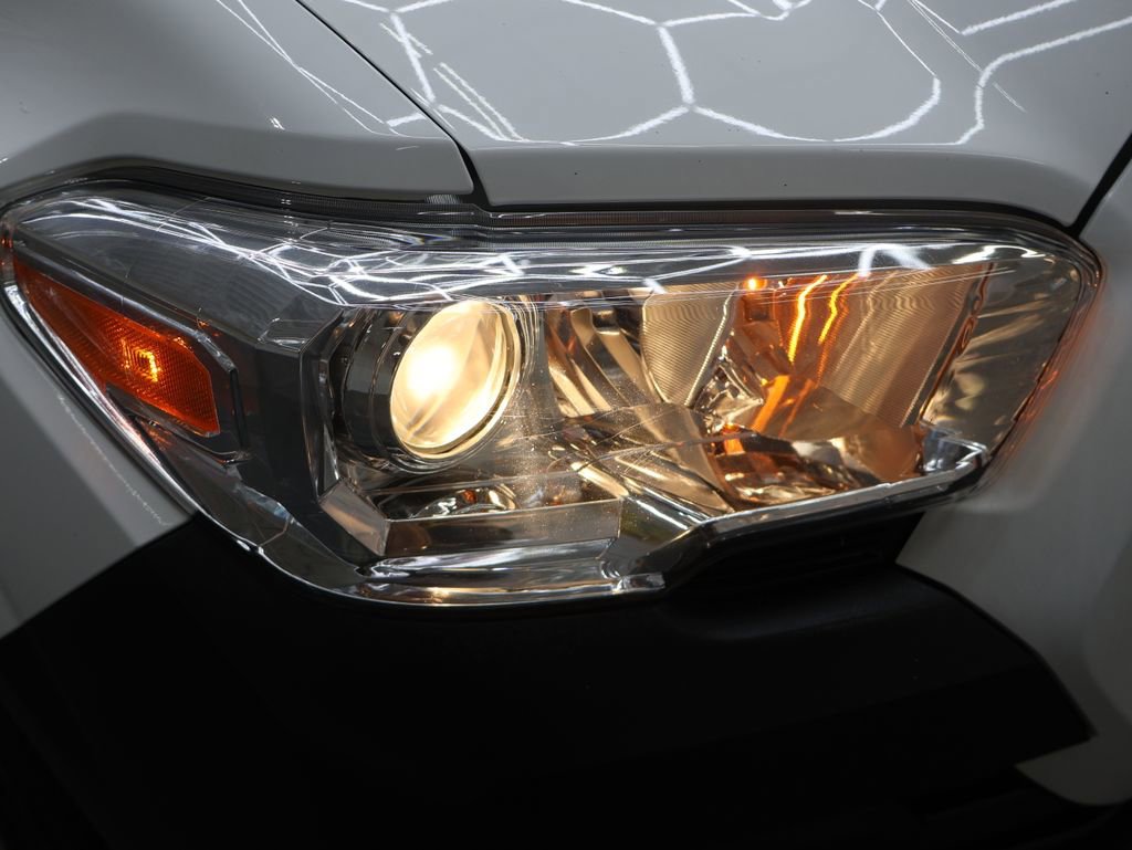 Used 2021 Toyota Tacoma SR image 25