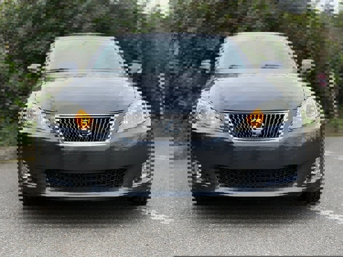 Used 2010 Lexus IS 250 image 5