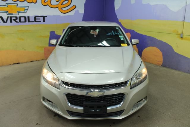 Used 2016 Chevrolet Malibu LT FWD image 3