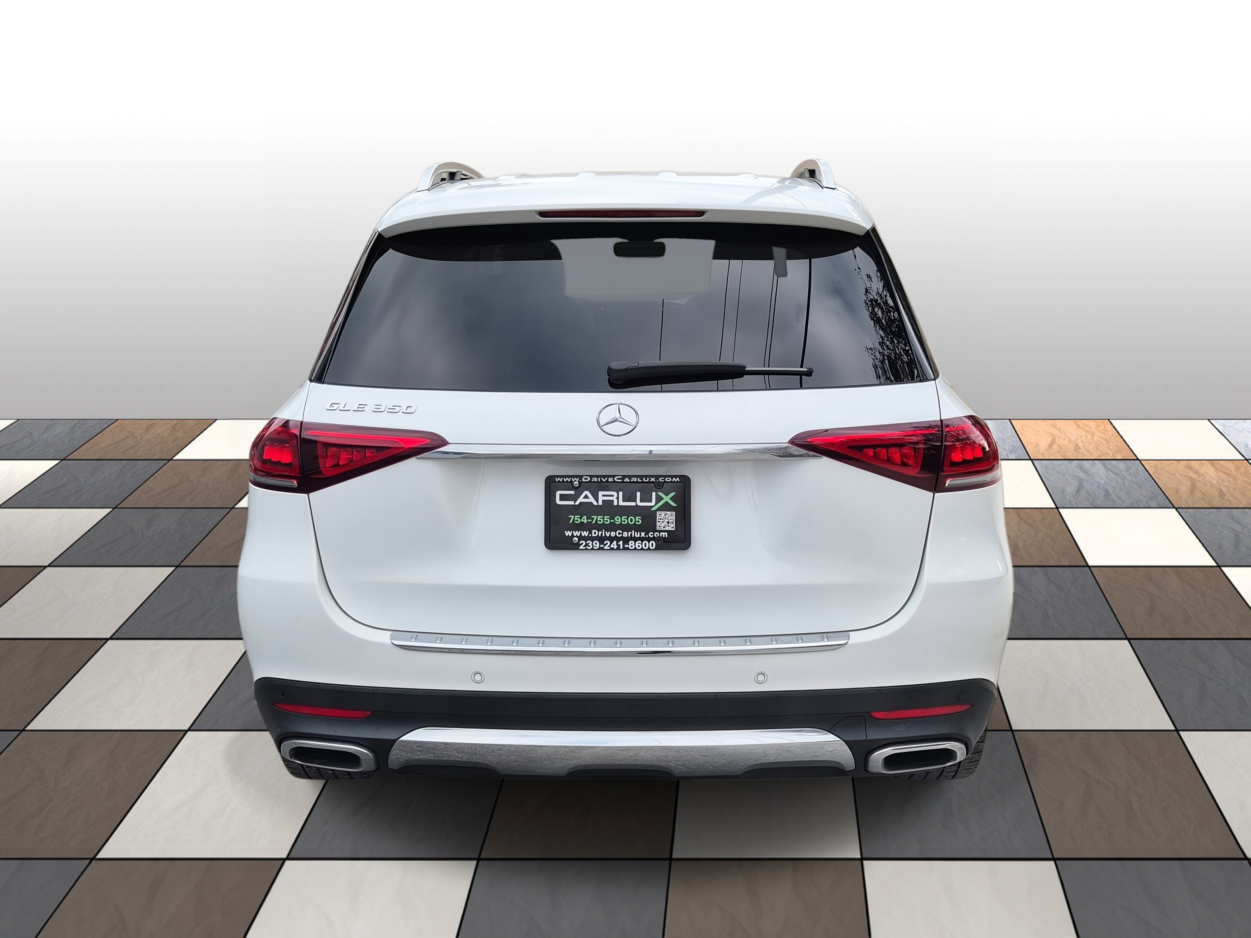 Used 2022 Mercedes-Benz GLE 350 w/ Premium Package image 5