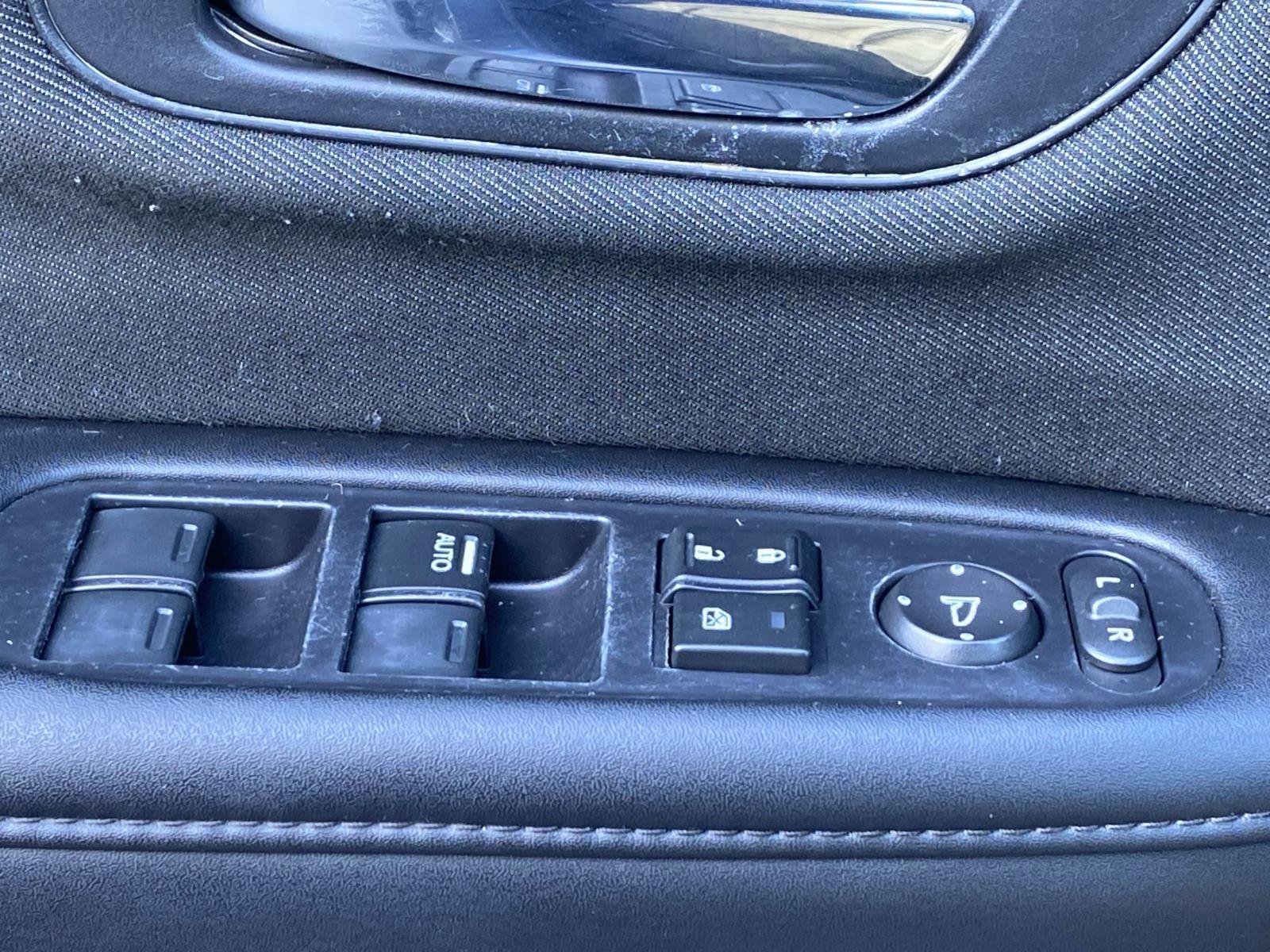 Used 2021 Honda HR-V LX image 24