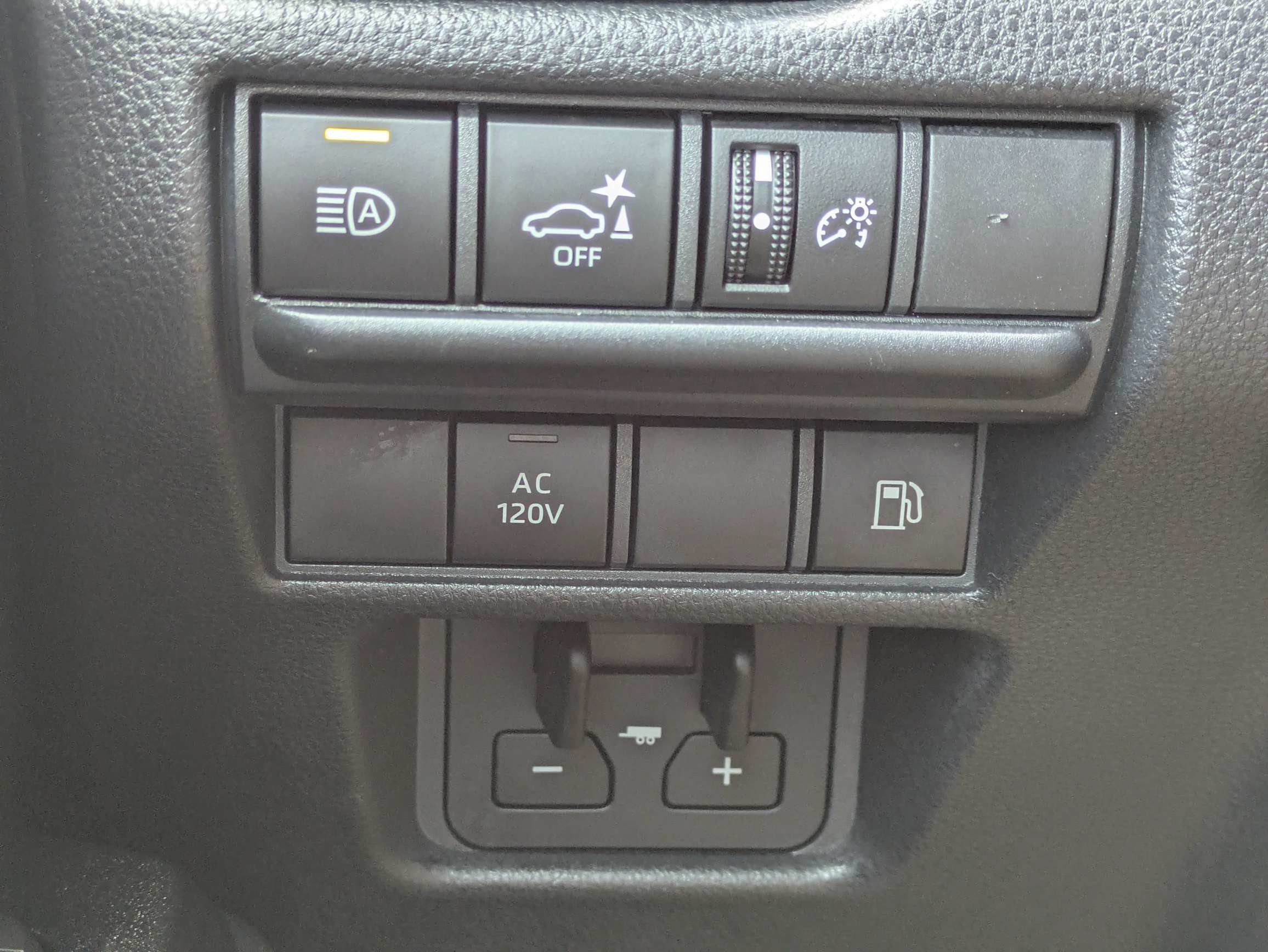 Used 2025 Toyota Land Cruiser 1958 AWD/4WD image 28