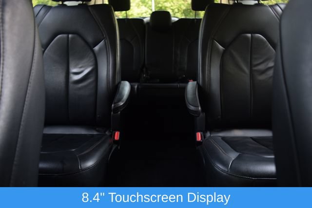 Used 2017 Chrysler Pacifica Touring-L FWD image 16