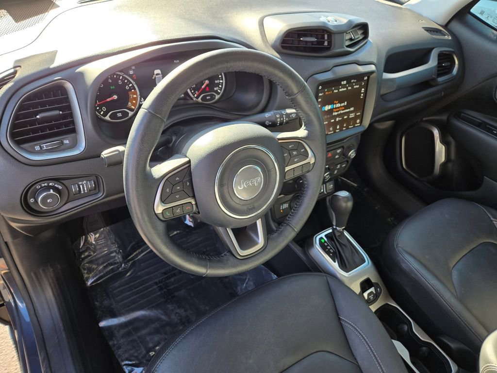 Used 2022 Jeep Renegade Limited w/ Sun, Sound & Wheels Group image 11