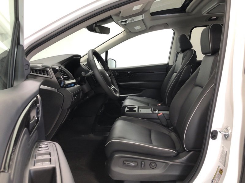 New 2026 Honda Odyssey Touring image 22