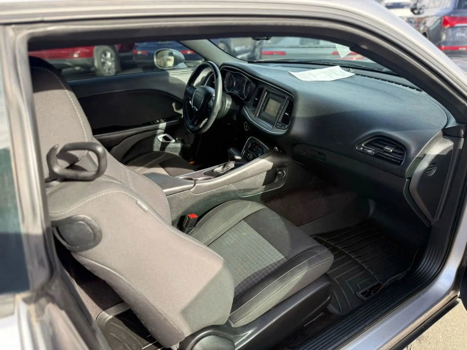 Used 2016 Dodge Challenger SXT image 13