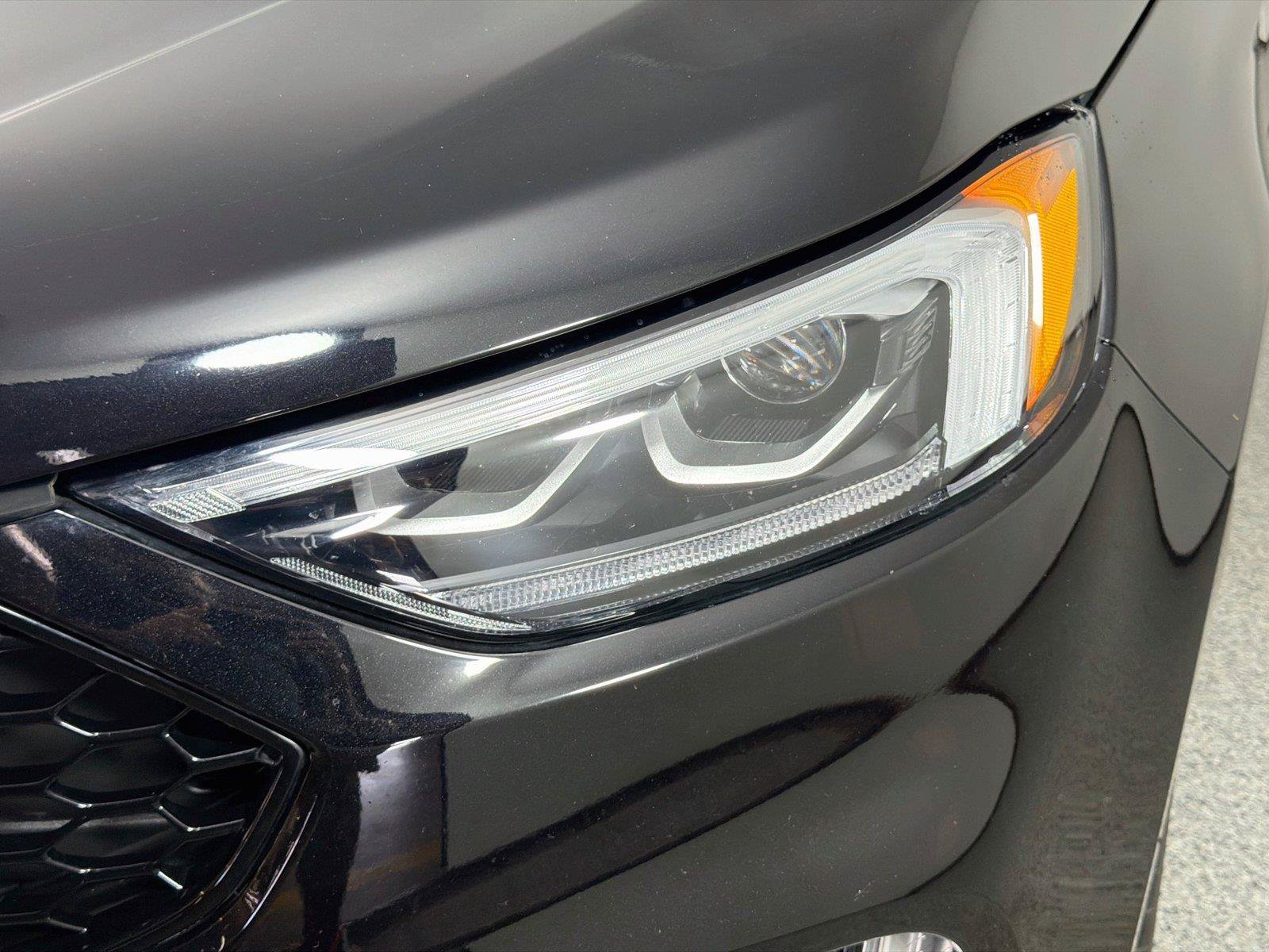 Used 2019 Ford Edge ST w/ Equipment Group 401A AWD/4WD image 15