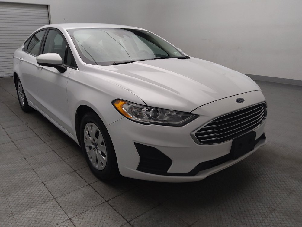 Used 2019 Ford Fusion S FWD image 13