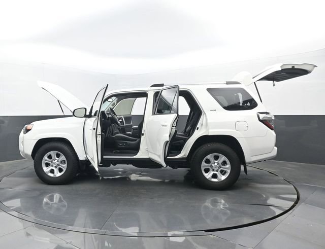 Used 2021 Toyota 4Runner SR5 image 36