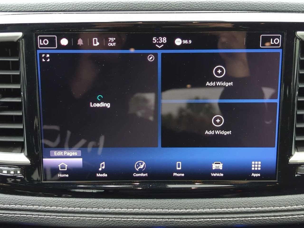 Used 2021 Chrysler Pacifica Touring w/ S Appearance Package FWD image 14