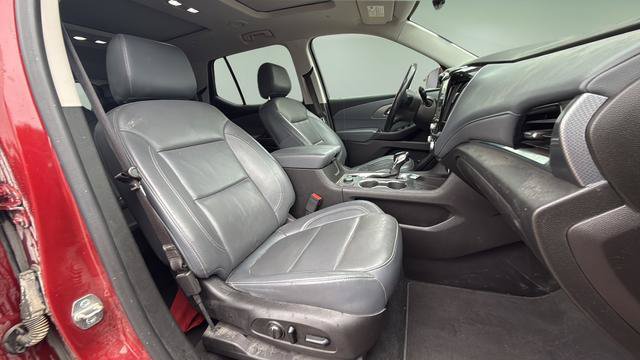 Used 2021 Chevrolet Traverse Premier AWD/4WD image 11