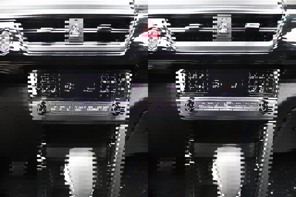 Used 2024 Kia Seltos S image 11