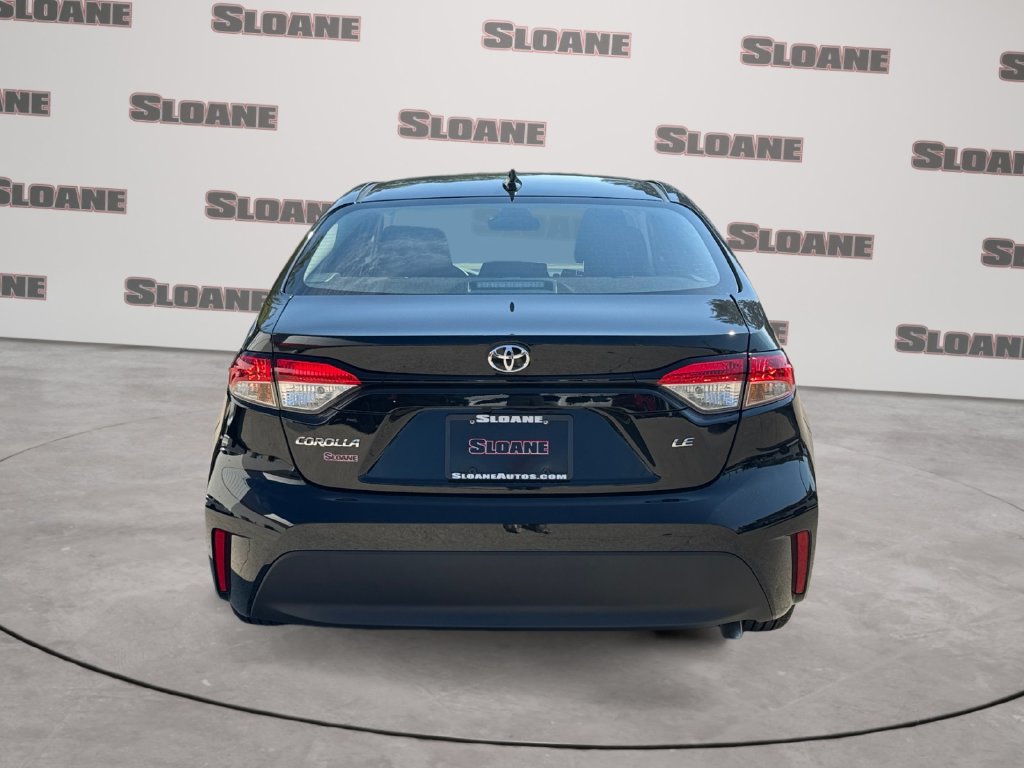 New 2027 Toyota Corolla LE FWD image 4
