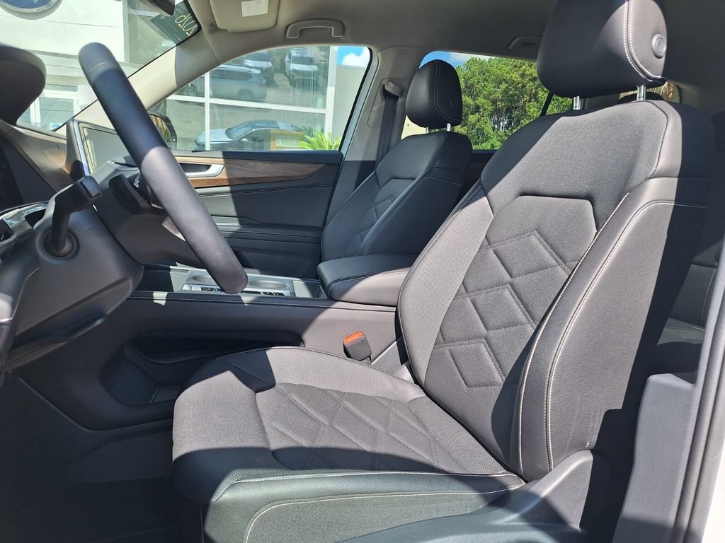 Certified 2026 Volkswagen Atlas SE FWD image 21
