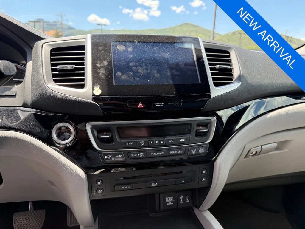 Used 2016 Honda Pilot Elite image 13