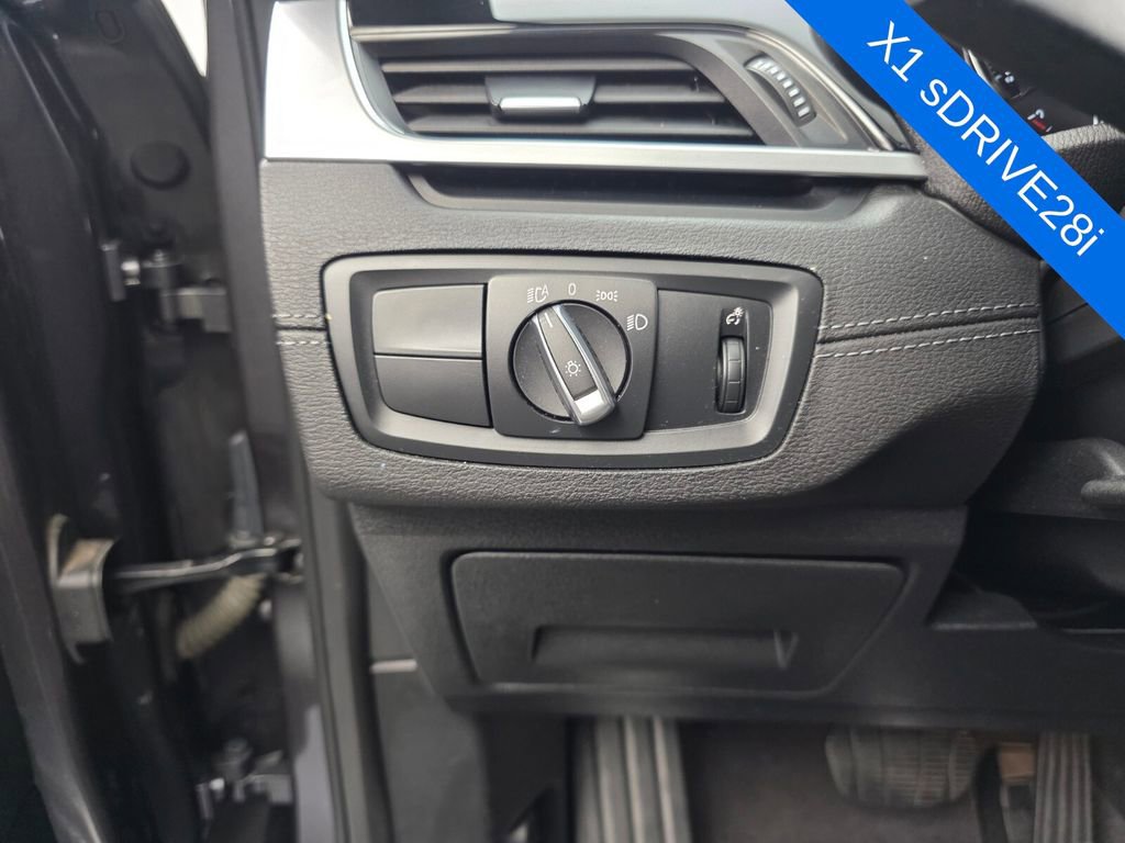 Used 2021 BMW X1 sDrive28i w/ Convenience Package FWD image 26