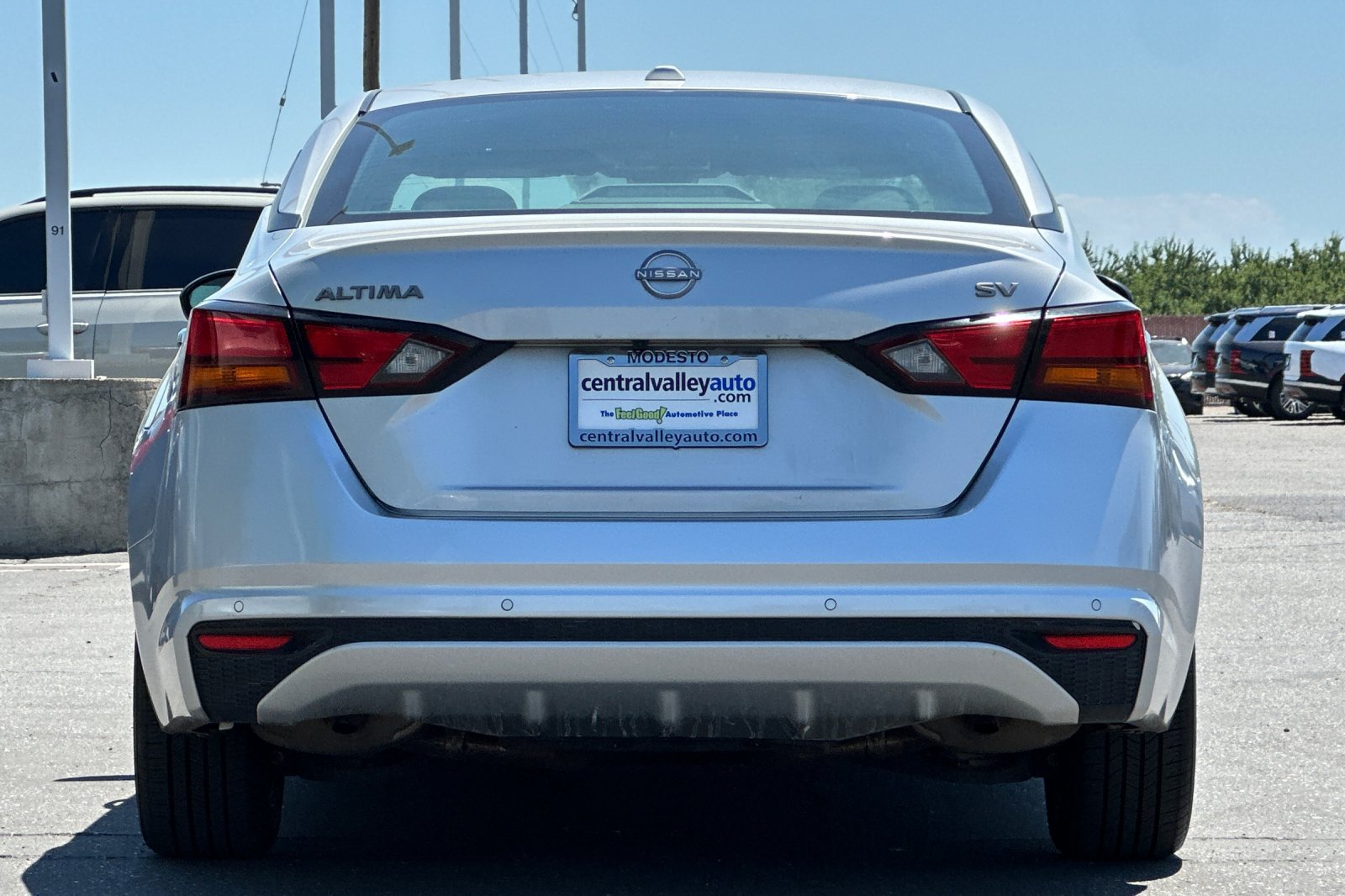 Certified 2024 Nissan Altima 2.5 SV FWD image 5
