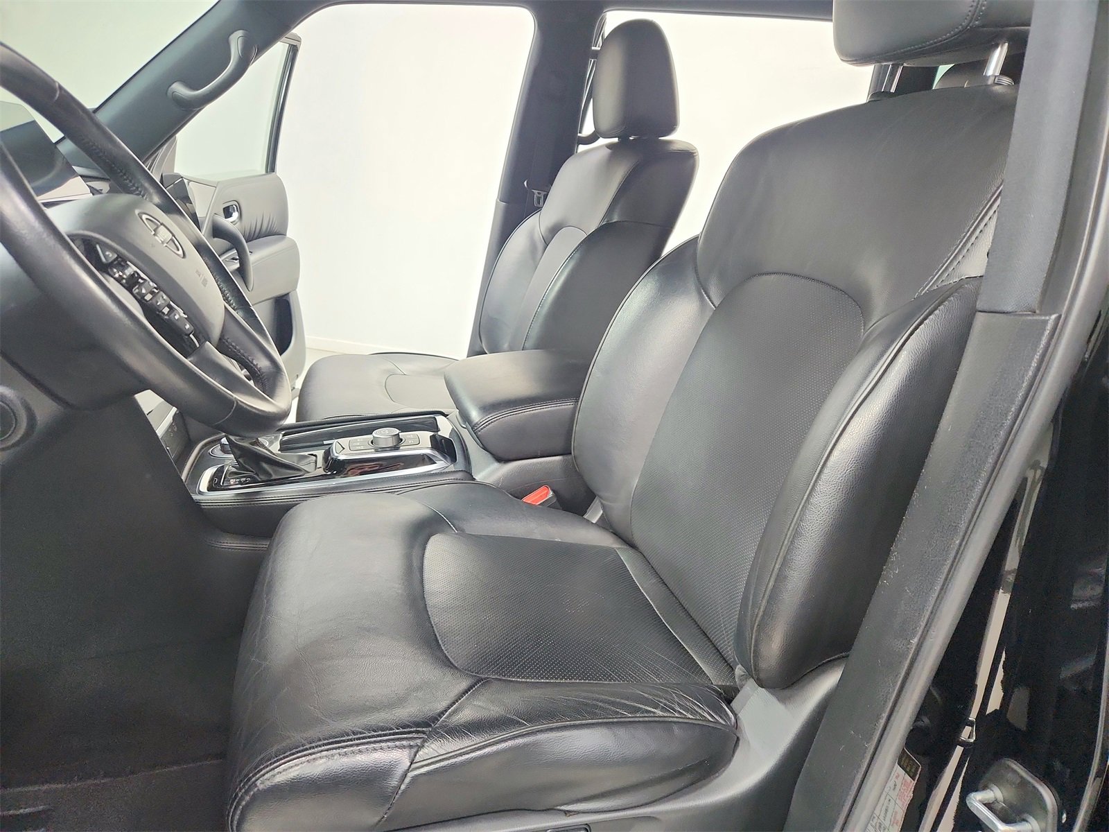 Used 2023 Nissan Armada SL w/ Midnight Edition Package image 19