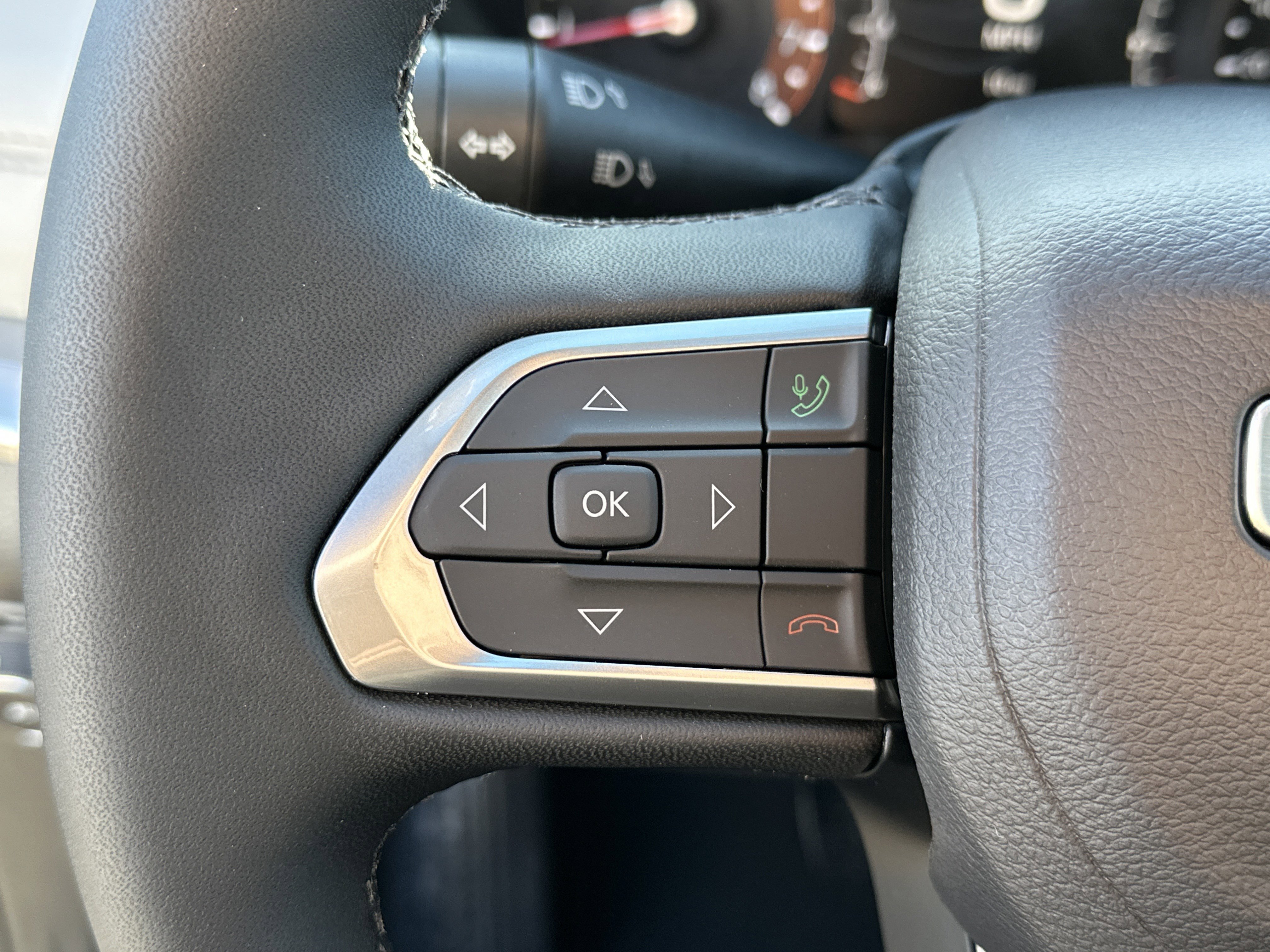 New 2026 Jeep Compass Limited image 16