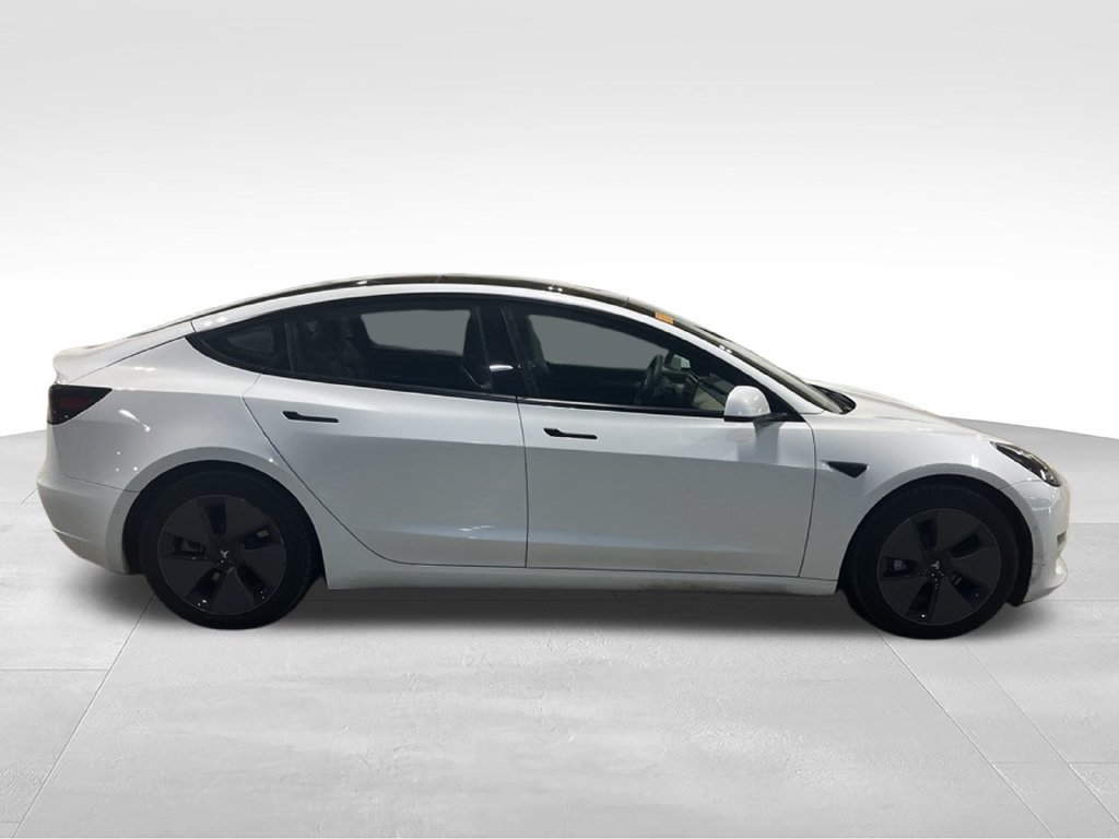Used 2021 Tesla Model 3 Standard Range Plus RWD image 5