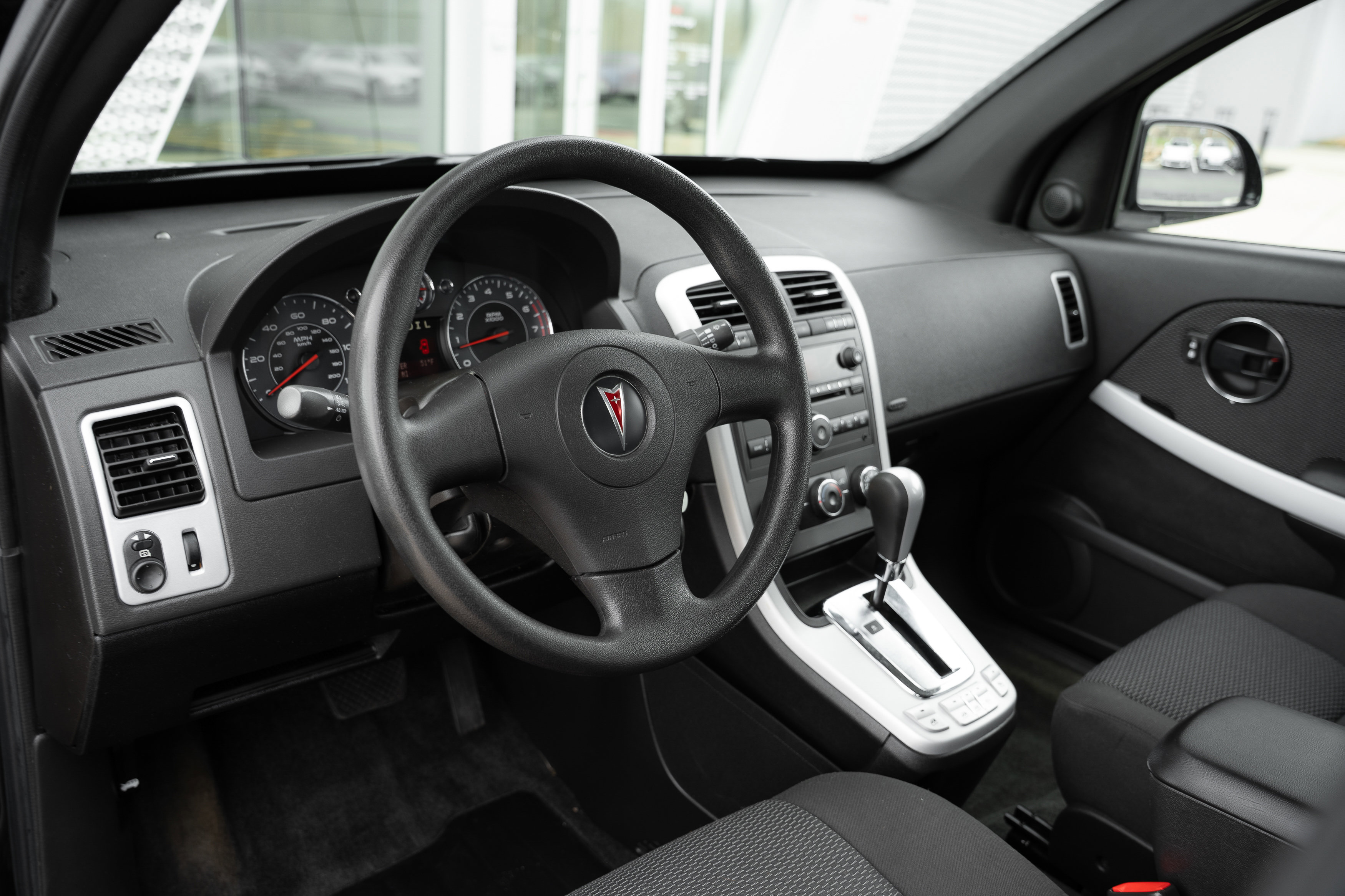 Used 2007 Pontiac Torrent AWD image 8