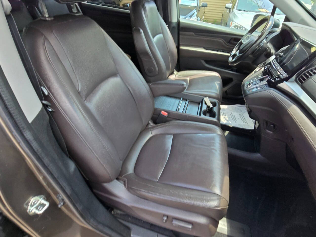 Used 2018 Honda Odyssey Touring image 33