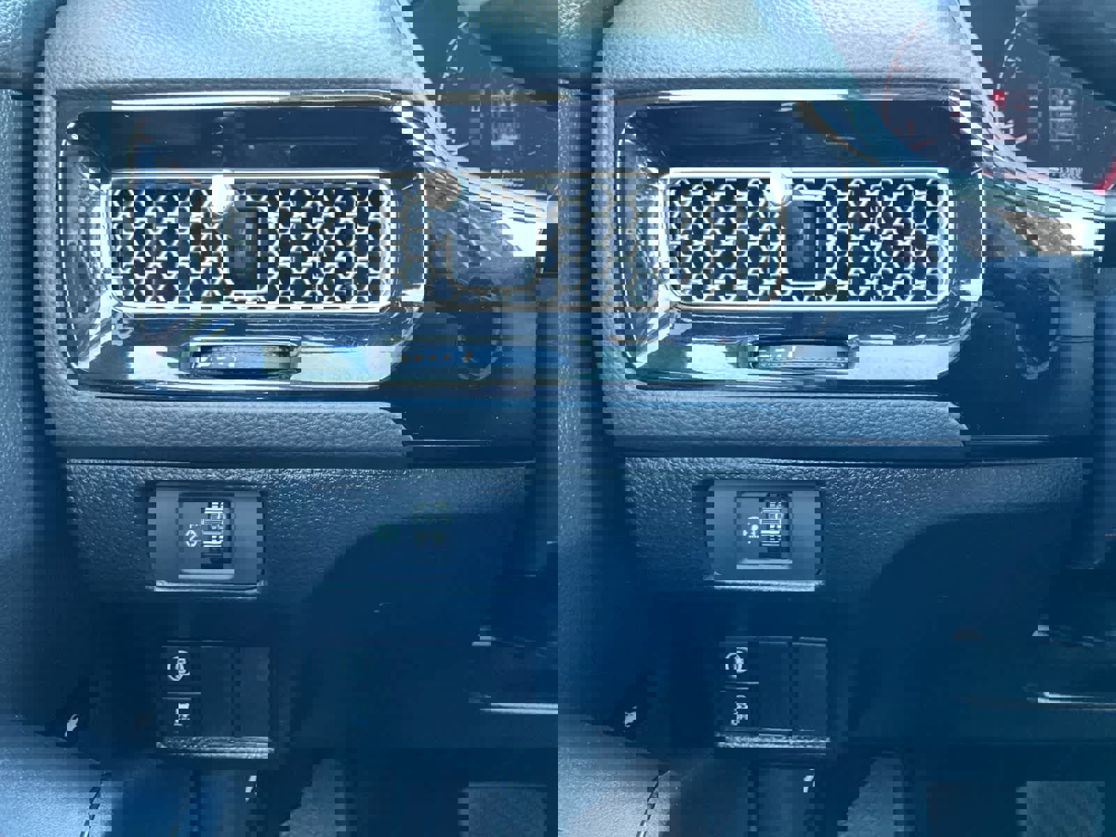 Used 2022 Honda Civic EX image 23