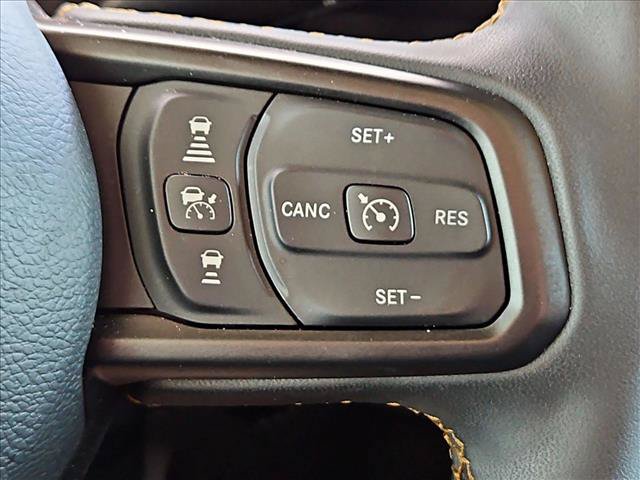 Used 2024 Jeep Gladiator Sport AWD/4WD image 24