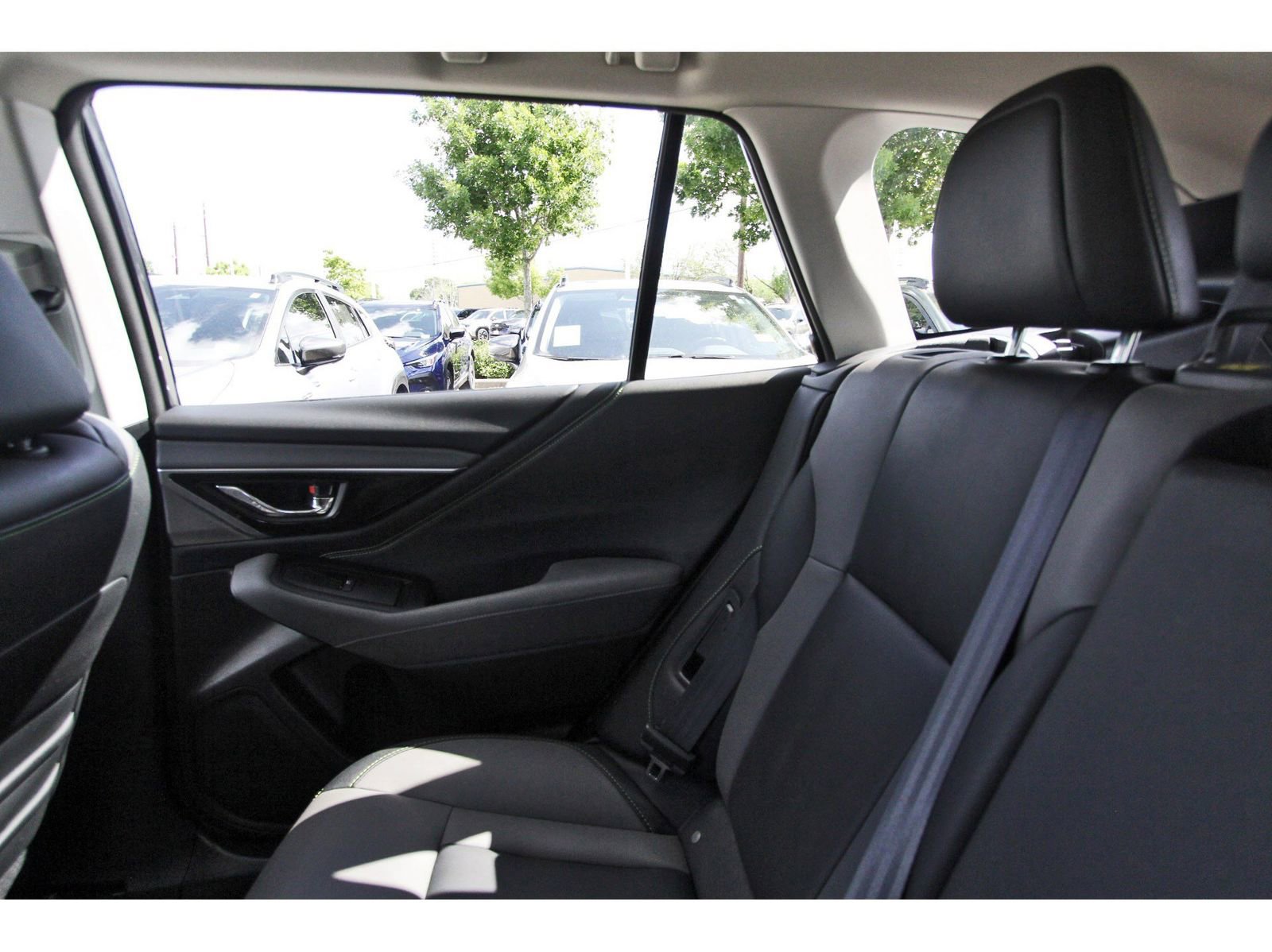 Certified 2024 Subaru Outback Onyx Edition AWD/4WD image 11