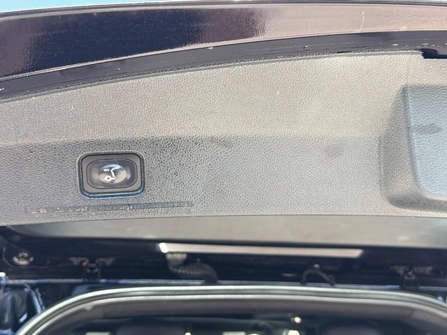 Used 2019 Ford Explorer Limited w/ Ford Safe & Smart Package AWD/4WD image 14