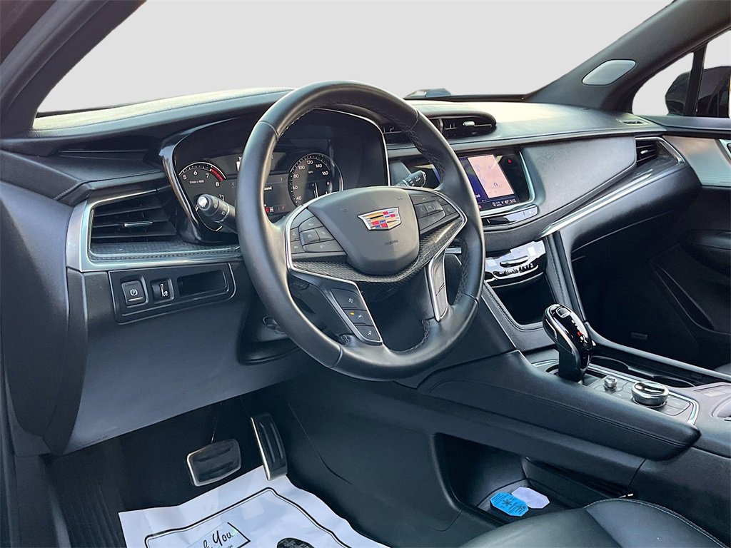 Used 2023 Cadillac XT5 Sportv image 9