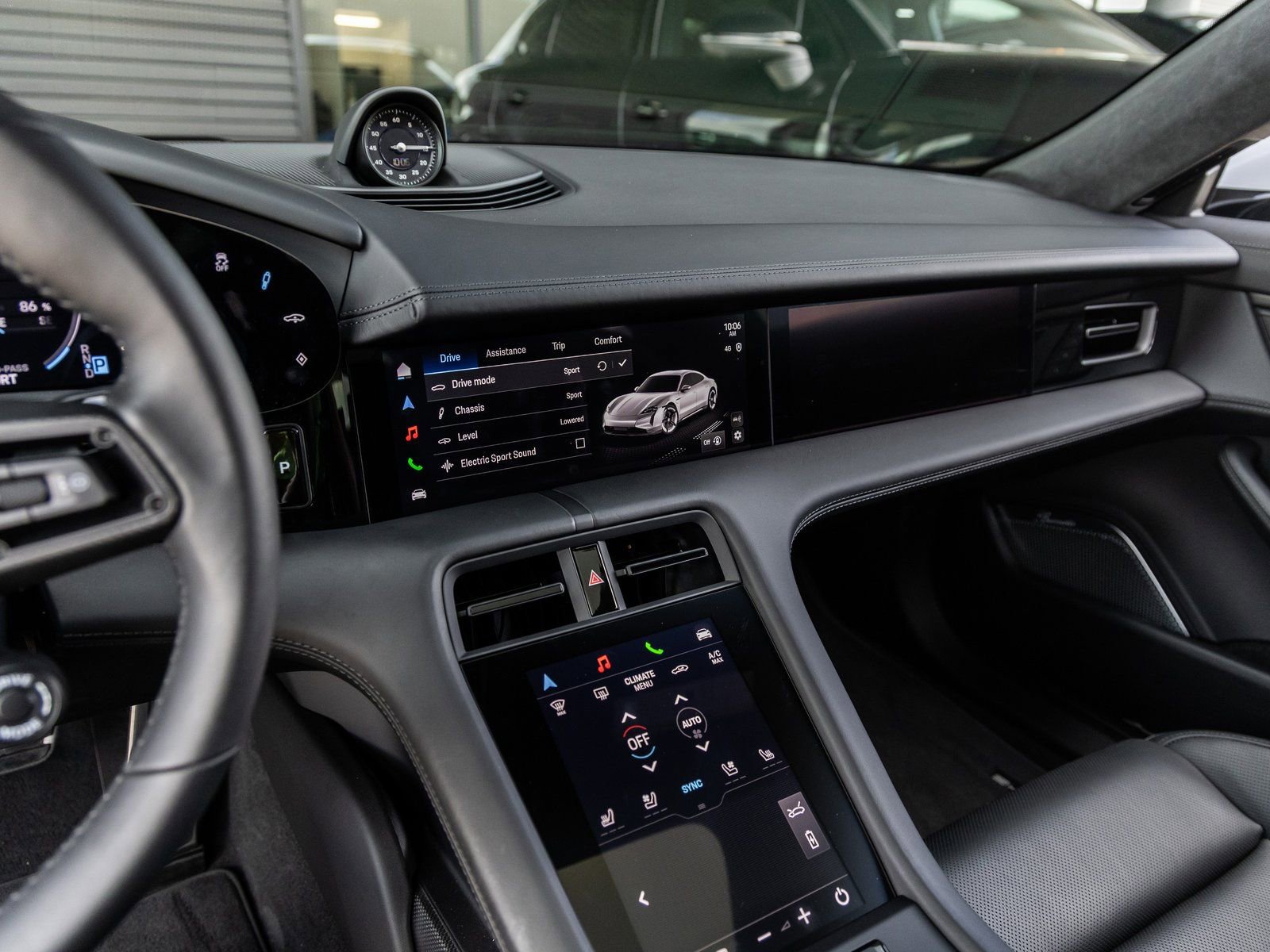 Used 2025 Porsche Taycan GTS image 33