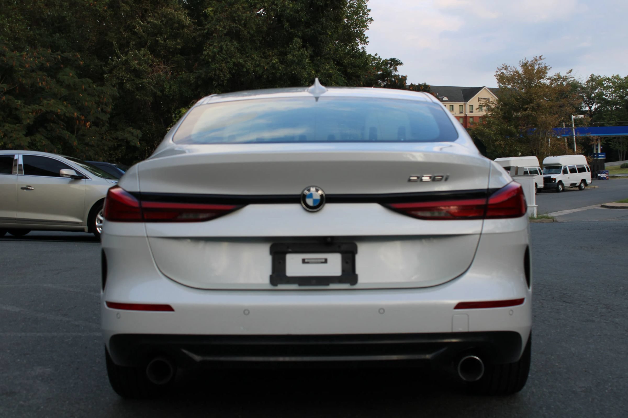 Used 2022 BMW 228i Gran Coupe FWD image 5