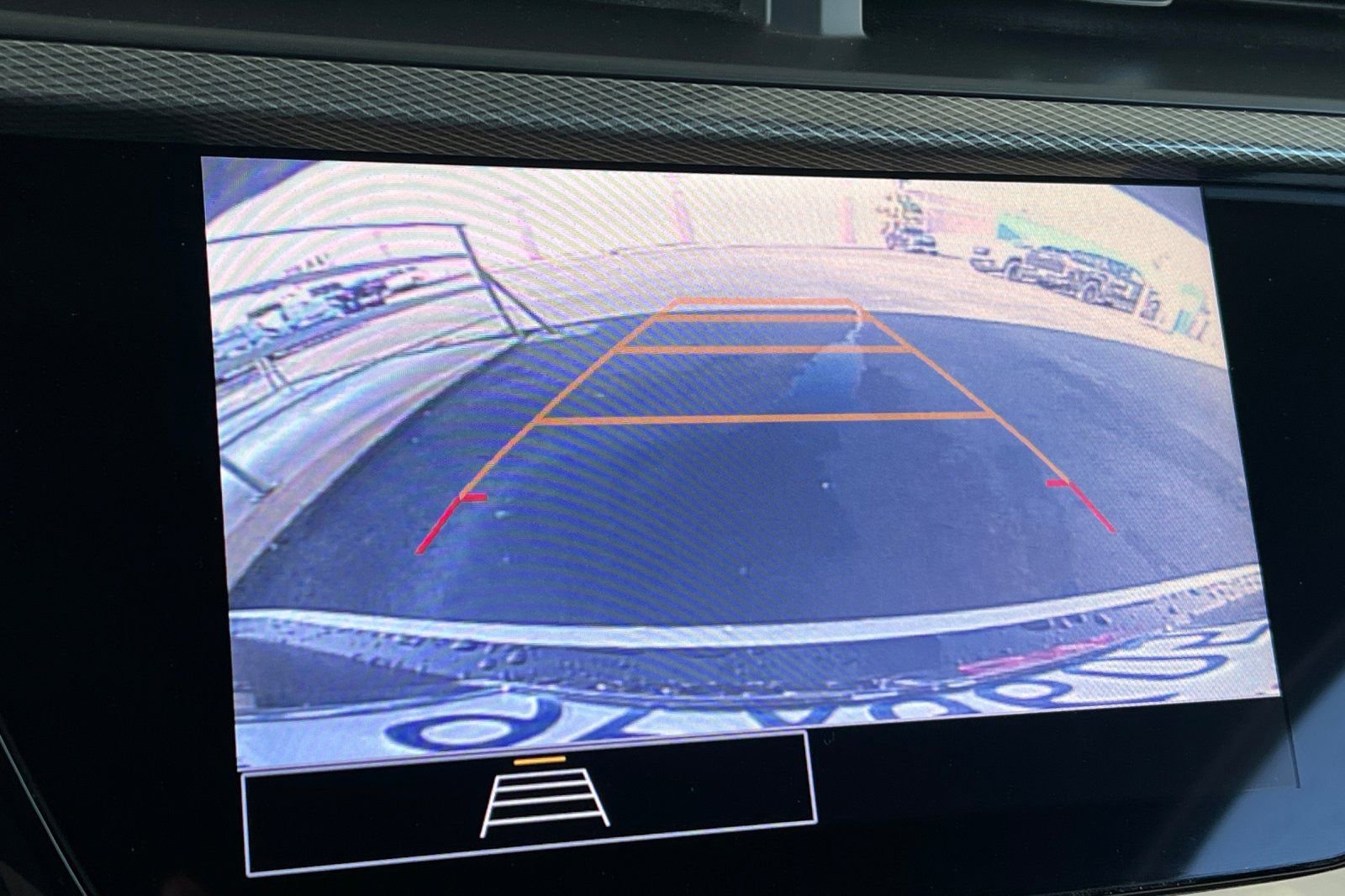 Used 2023 Buick Encore GX Preferred w/ Cold Weather Comfort Package image 26