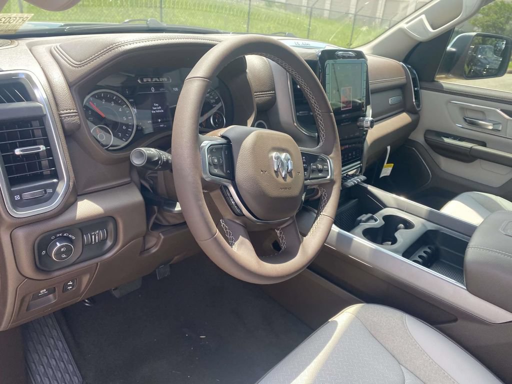 New 2026 RAM 1500 Laramie w/ Chrome Appearance Group AWD/4WD image 18